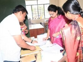 Chikkaballapur DC R Latha Deputy Commissioner R. LathaBagepalli Visit