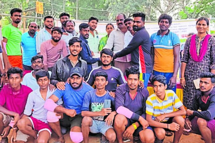 06DecCBP01 Chikkaballapur taluk Mandikal gram panchayat Rural Sports Meet