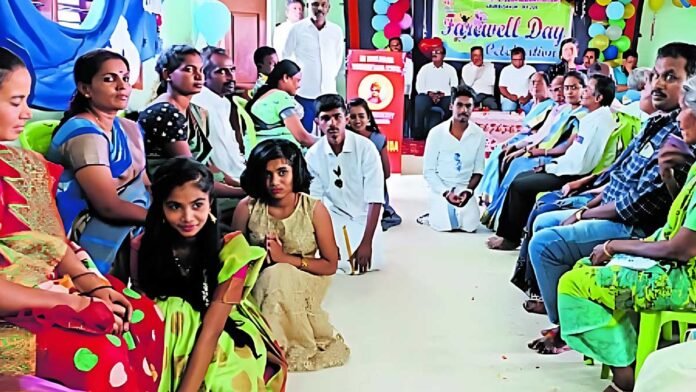 Image of students paying respects to their parents and teachers at the Matapitru Guruvandana program at Sri Vivekananda Vidyaniketan English Medium School