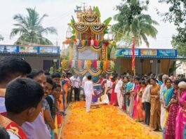 Gauribidanur Hirebidanuru Ramalingeswara Temple Rathotsava