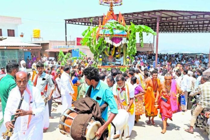 Chikkaballapur Jaalalri Narasimha Swamy Brahma rathotsava