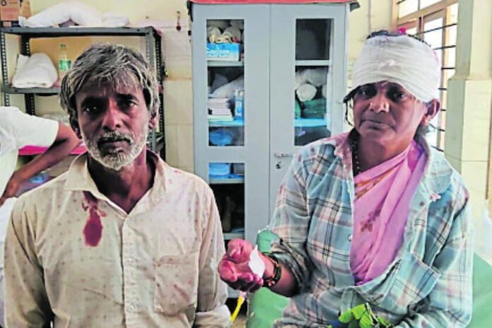 Chintamani Kavuluganahalli Elderly couple clash