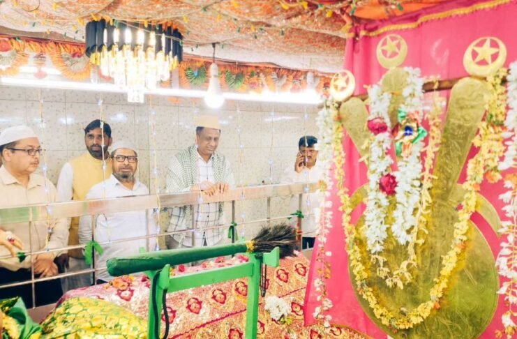Karnataka Higher Education Minister Dr. M.C. Sudhakar announced a ₹65 crore project to develop the Hazrat Ammajan-Bavajan Dargah at Murugamale in Chintamani to international standards. With ₹32 crore already approved, work will begin soon following tender completion.