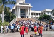 ಡಿ. 12 ರಿಂದ ಹೆಲ್ಮೆಟ್ ಕಡ್ಡಾಯ: ಜಿಲ್ಲಾಧಿಕಾರಿ ಕಚೇರಿ ಪ್ರವೇಶಕ್ಕೂ ಹೆಲ್ಮೆಟ್ ಬೇಕು Chikkaballapur Helmet Compulsory from Dec 12