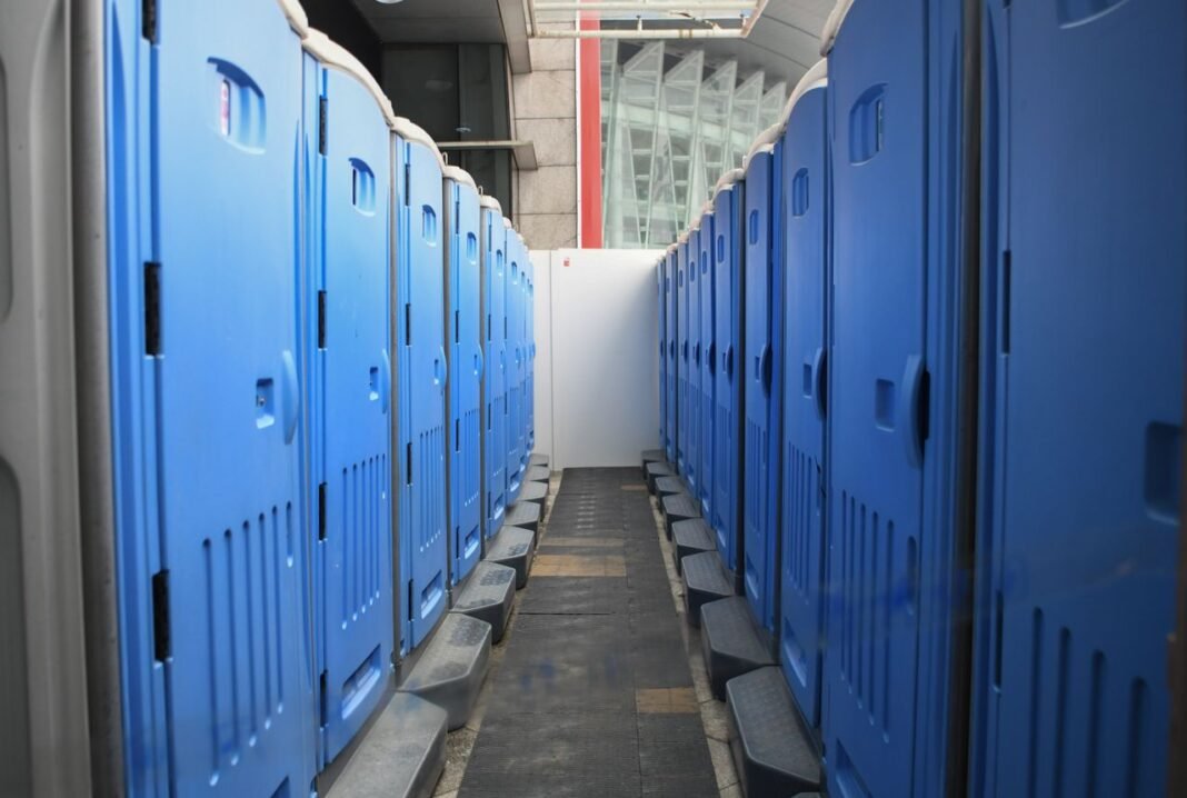 Toilet construction subsidy Gauribidanur Swachh Bharat Mission